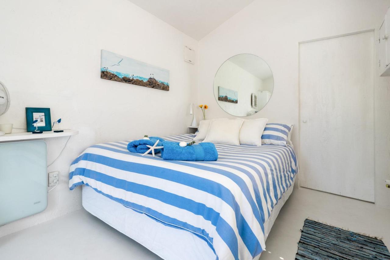 Apartamento Boatsheds On The Bay, Waiheke Island Ostend Exterior foto