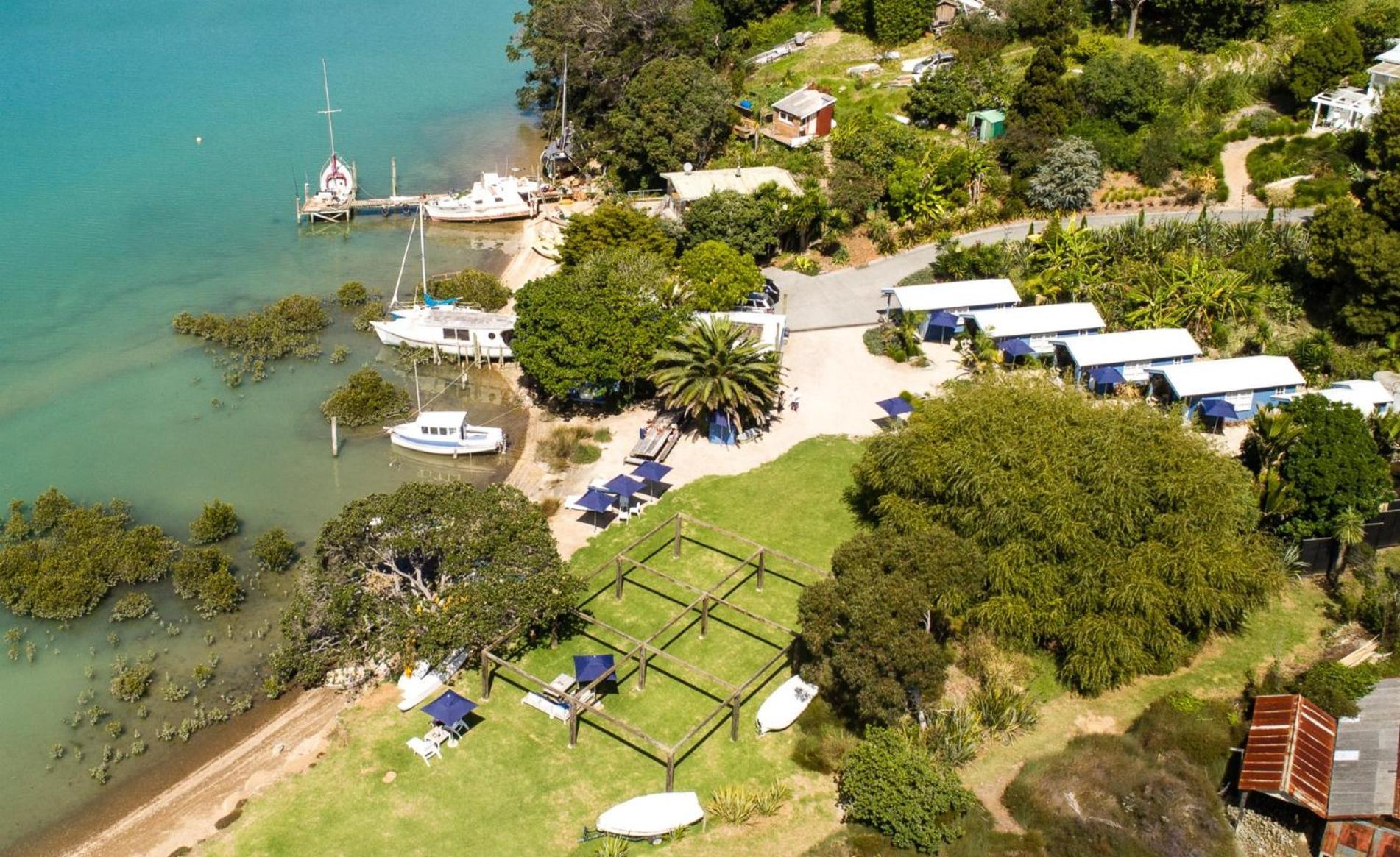 Apartamento Boatsheds On The Bay, Waiheke Island Ostend Exterior foto