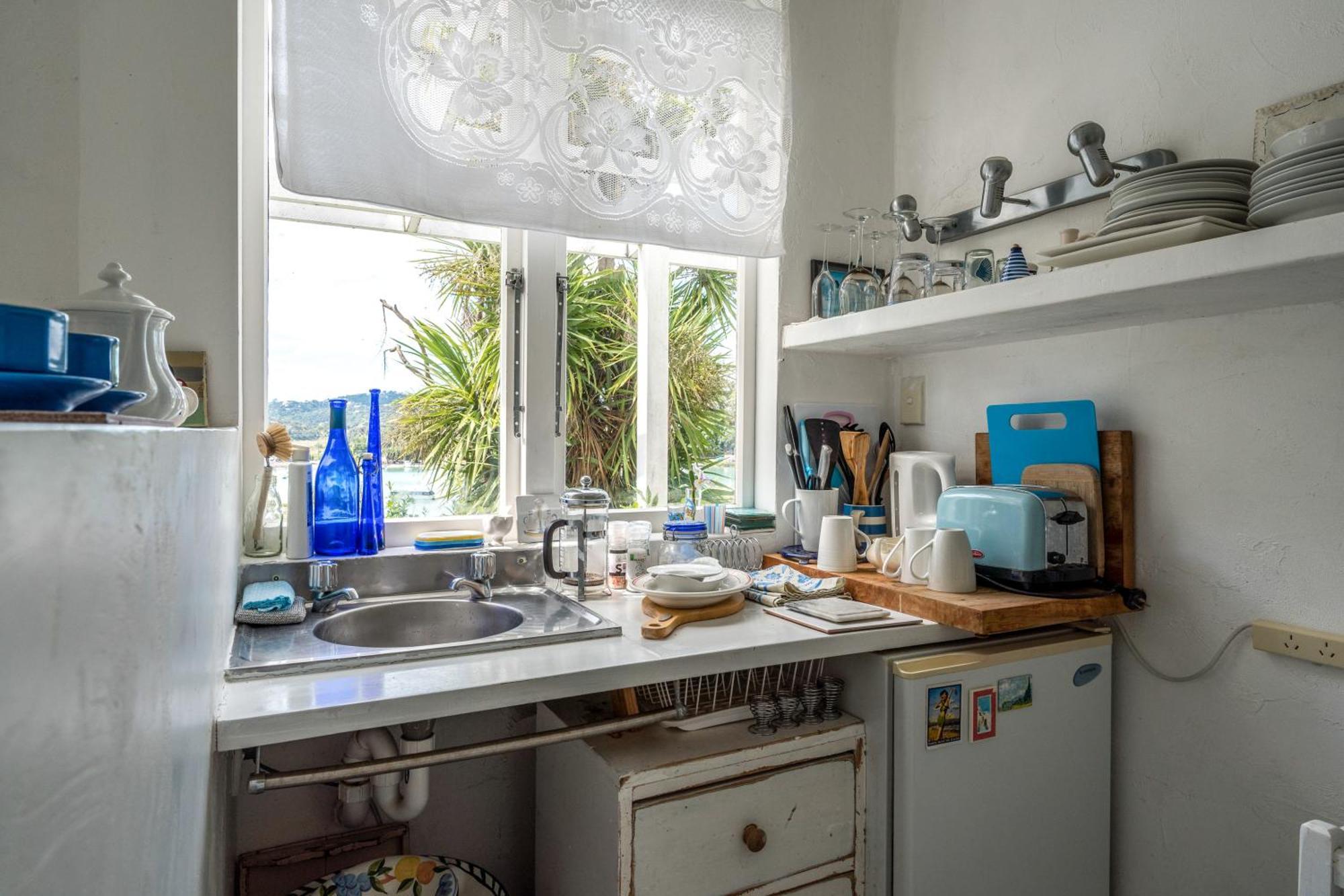Apartamento Boatsheds On The Bay, Waiheke Island Ostend Habitación foto